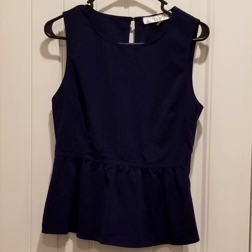 Hype navy blue sleeveless peplum keyhole blouse size Medium